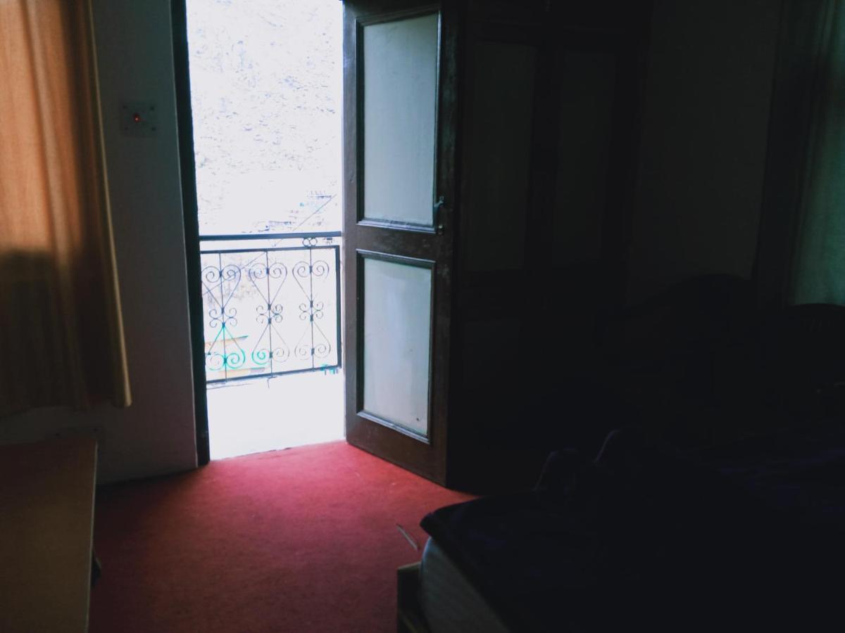Hotel Debbhumi Regency Sāngla Zewnętrze zdjęcie