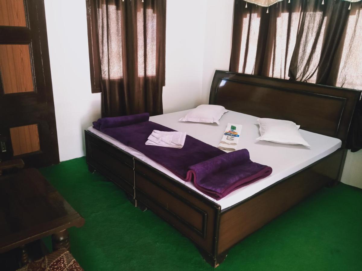 Hotel Debbhumi Regency Sāngla Zewnętrze zdjęcie