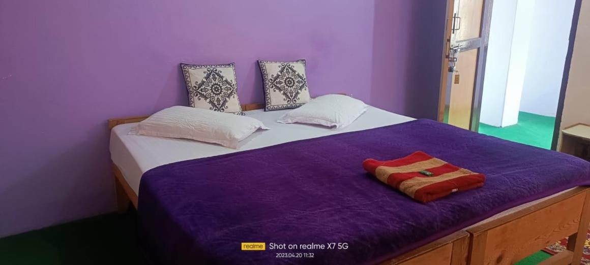 Hotel Debbhumi Regency Sāngla Zewnętrze zdjęcie