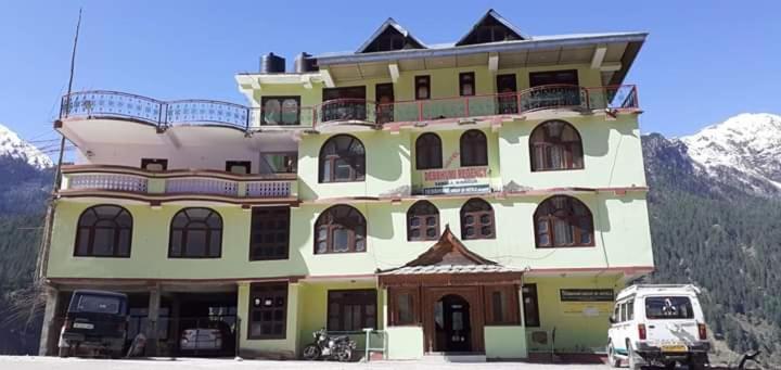 Hotel Debbhumi Regency Sāngla Zewnętrze zdjęcie